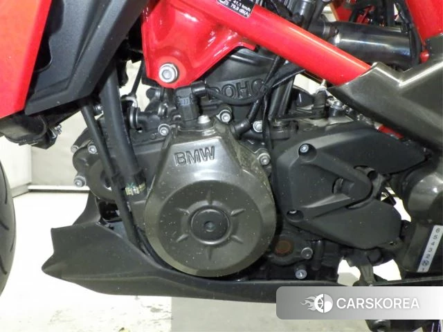 Engine photo