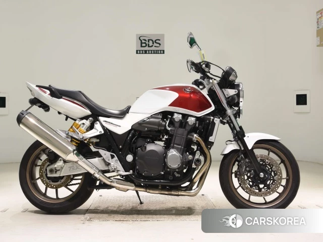 Проданный Honda CB1300SF 2016 из Японии, фото 3