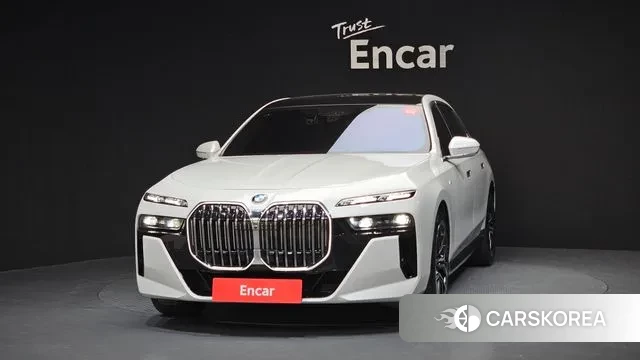 BMW 7 Series (G70) id 3751009 из Кореи 13