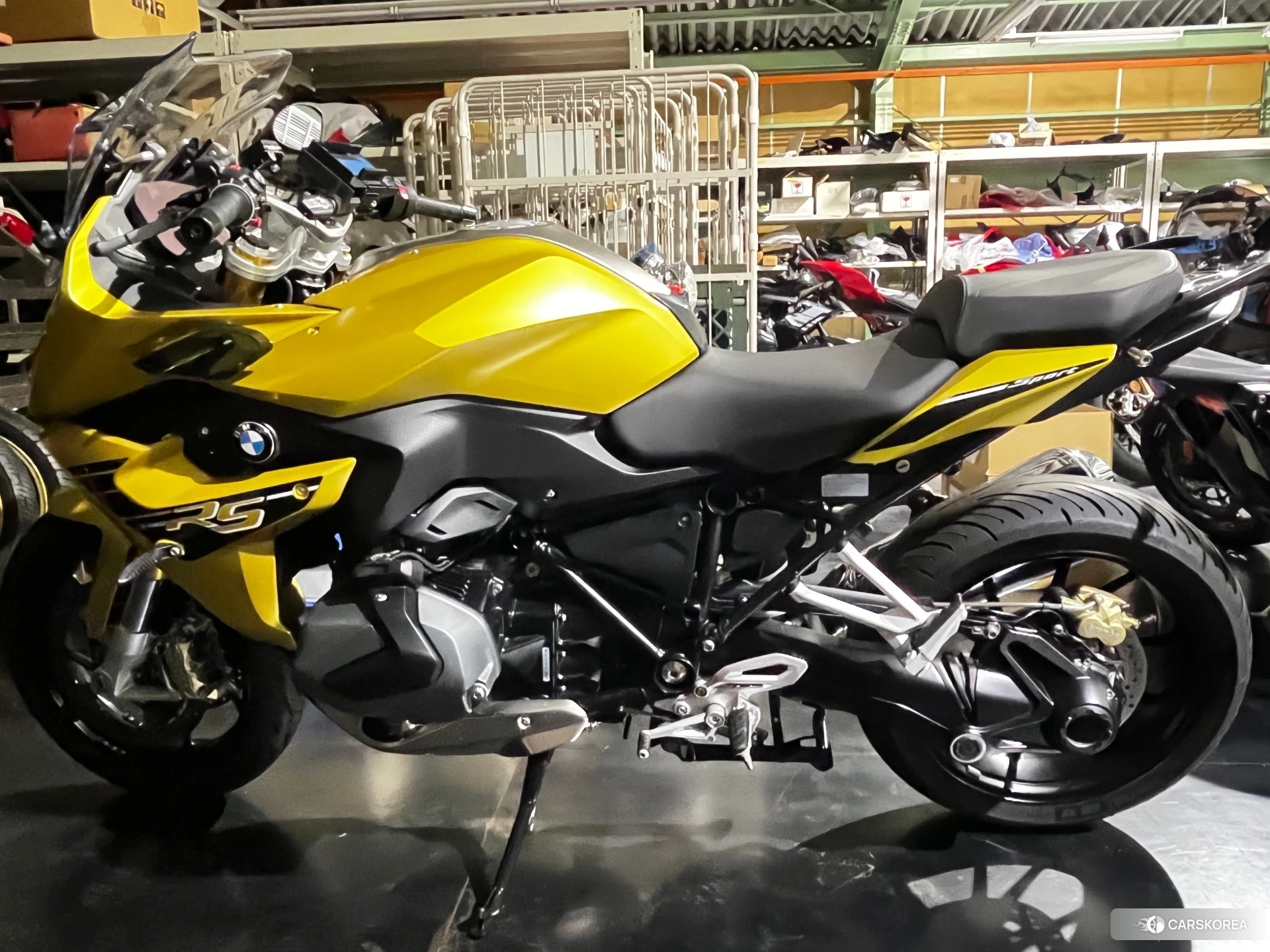 Проданный BMW R1250RS 2021 из Японии