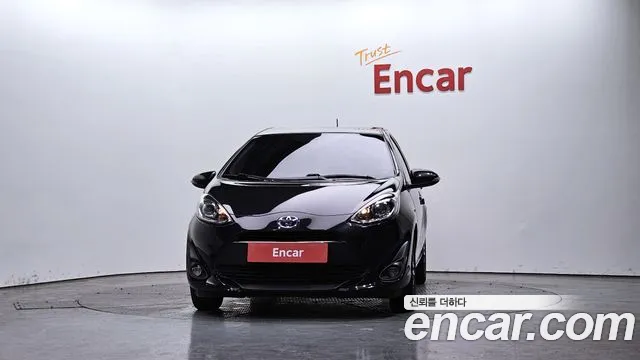 Toyota Prius C id 2669035 из Кореи 13