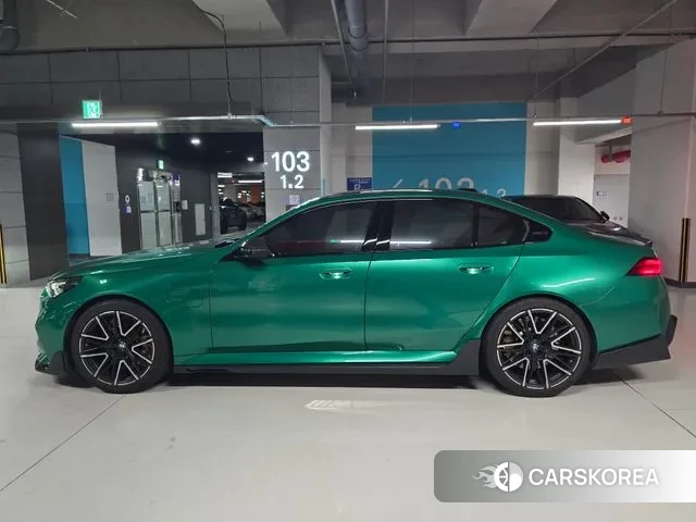 BMW M5 (G90) id 3512005 из Кореи 13