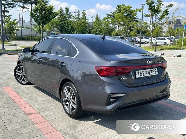 Kia Come New K3 id 4577139 из Кореи 13