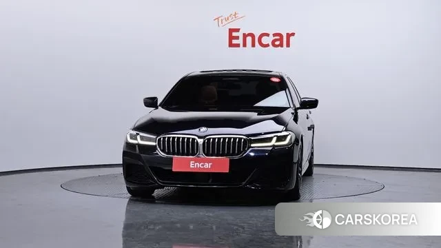 BMW 5 Series (G30) id 3378601 из Кореи 13