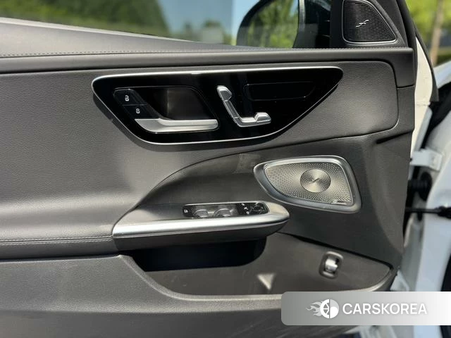 Mercedes-Benz Class C id 4265821 из Китая 12