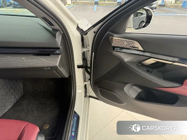 BMW 5 series id 4220984 из Китая 23