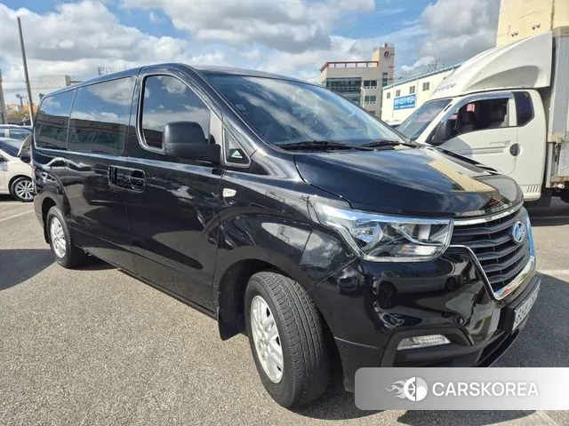 Hyundai The New Grand Starex id 3274454 из Кореи 10