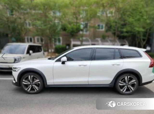 Volvo V60 Cross-Country 2nd Generation id 4511675 из Кореи 9
