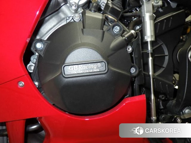 Engine photo