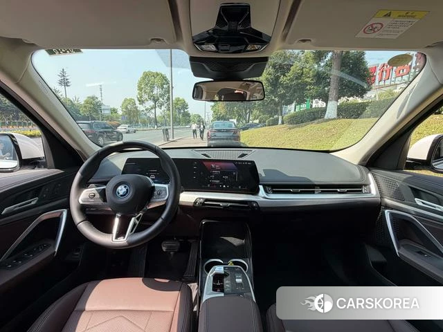 BMW iX1 2025 Белый из Китая, фото 6