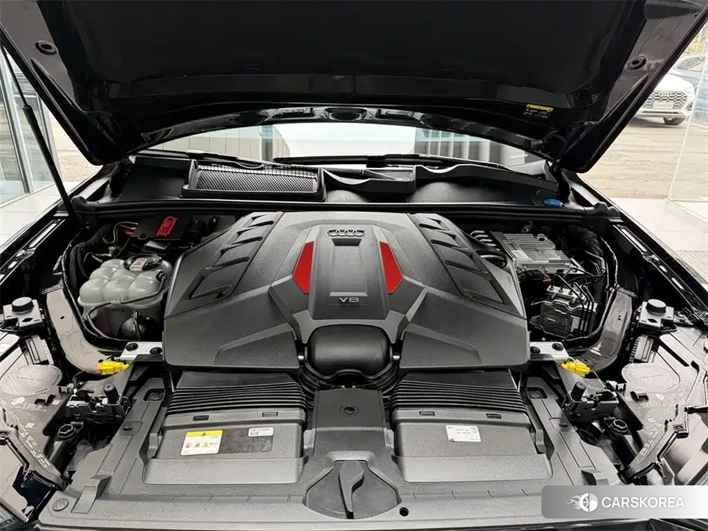 Audi SQ7 2024 Черный из Китая, фото 6