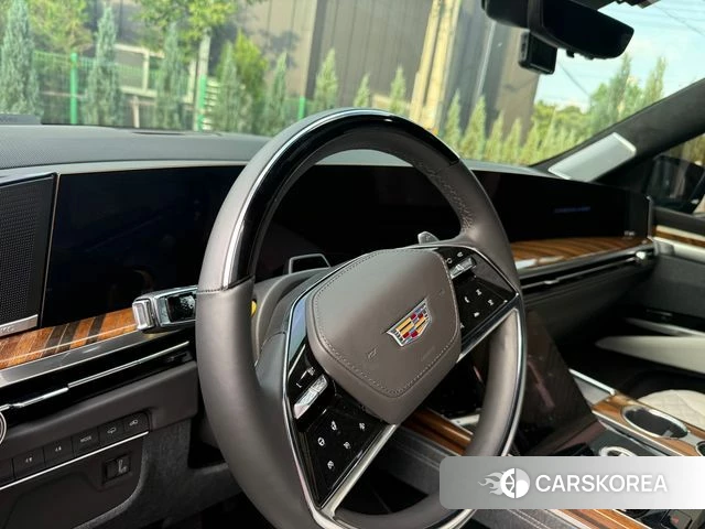 Cadillac Escalade 5th Generation 2025 Черный из Кореи, фото 3