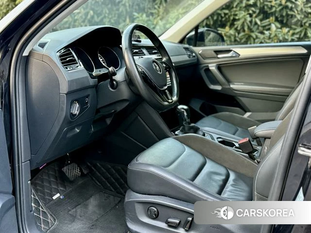 Volkswagen Tiguan L 2019 Черный из Китая, фото 3
