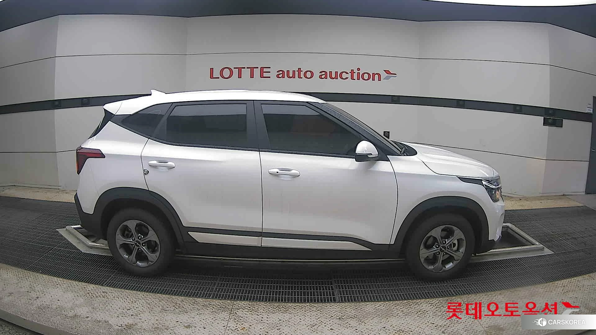 Kia Seltos id 4289446 из Кореи 23