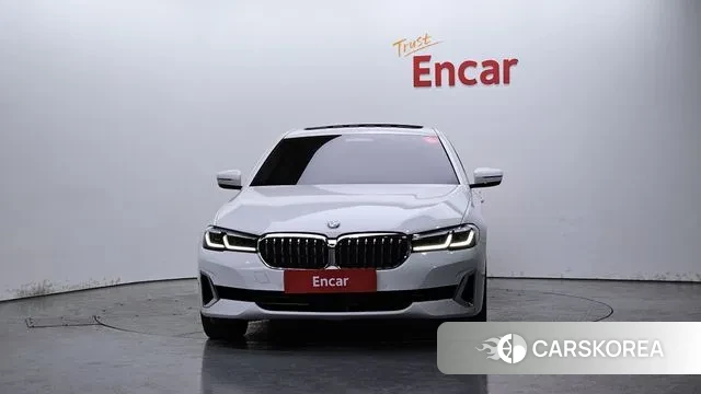 BMW 5 Series (G30) id 3530367 из Кореи 13