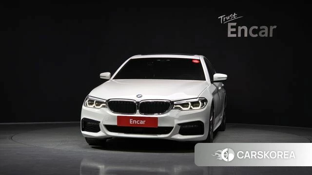 BMW 5 Series (G30) id 3924514 из Кореи 13