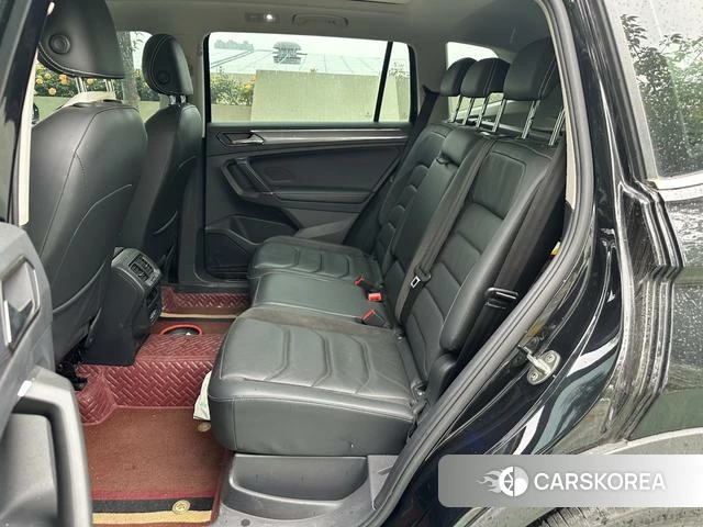 Volkswagen Tiguan L id 4261152 из Китая 13