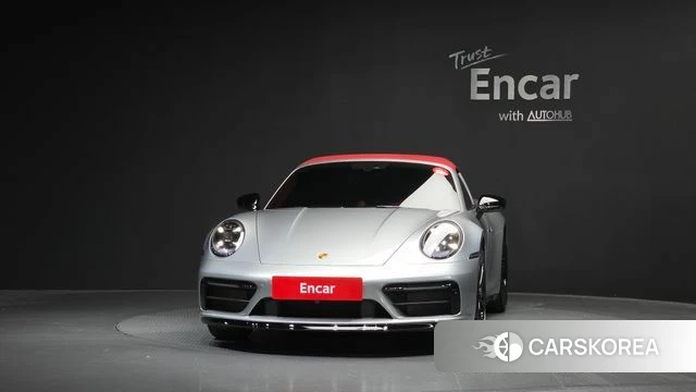 Porsche 911(992) id 4700860 из Кореи 23