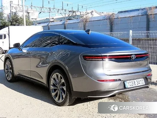 Toyota Crown Crossover 2024 Серый из Кореи, фото 3