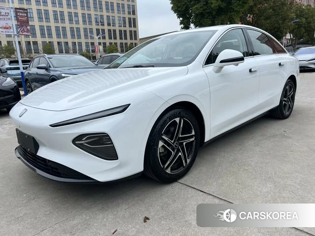 Roewe D7 EV 2023 Белый из Китая, фото 3