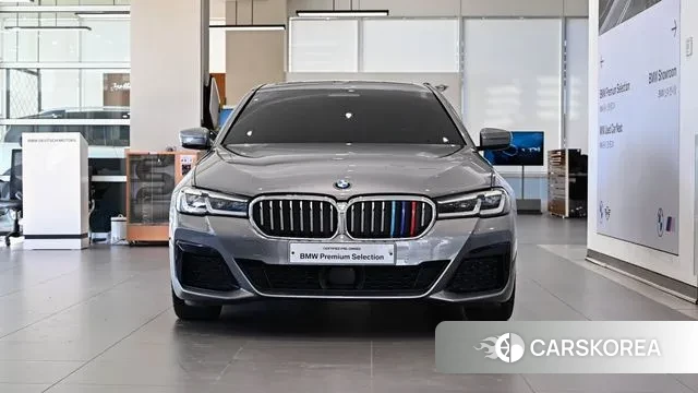 BMW 5 Series (G30) id 3639504 из Кореи 13