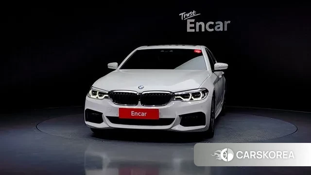 BMW 5 Series (G30) id 3552480 из Кореи 13