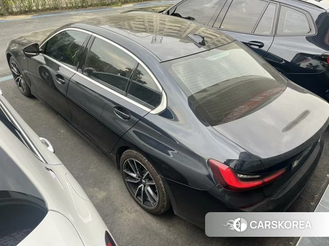 BMW 3 series 2022 Черный из Китая, фото 3