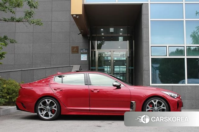 Kia Stinger id 4482885 из Кореи 13
