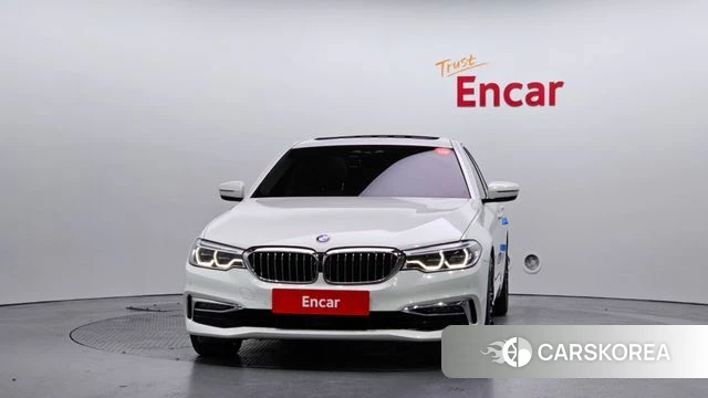 BMW 5 Series (G30) id 4543041 из Кореи 23