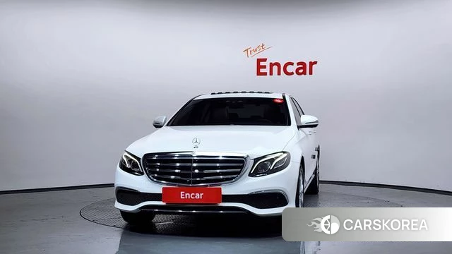 Mercedes-Benz E-Class W213 id 4551318 из Кореи 23