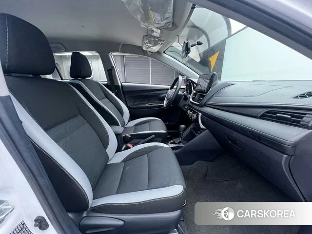 Toyota YARIS L Zhixuan id 4299906 из Китая 19
