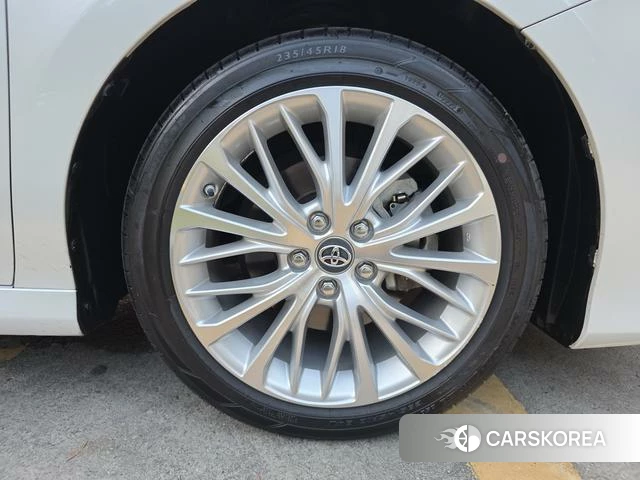 Toyota Camry id 3896217 из Китая 9