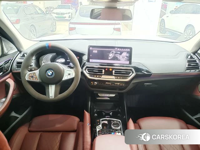 BMW iX3 2023 Белый из Китая, фото 3