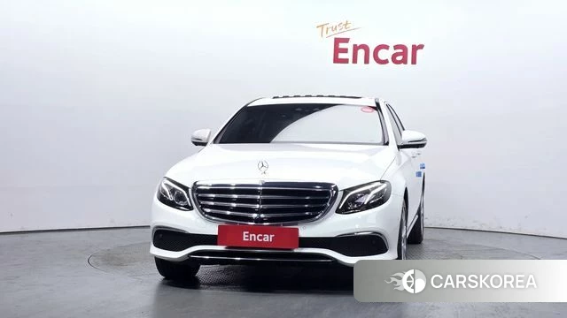 Mercedes-Benz E-Class W213 id 4530834 из Кореи 23