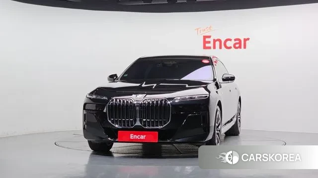 BMW 7 Series (G70) id 3305165 из Кореи 13