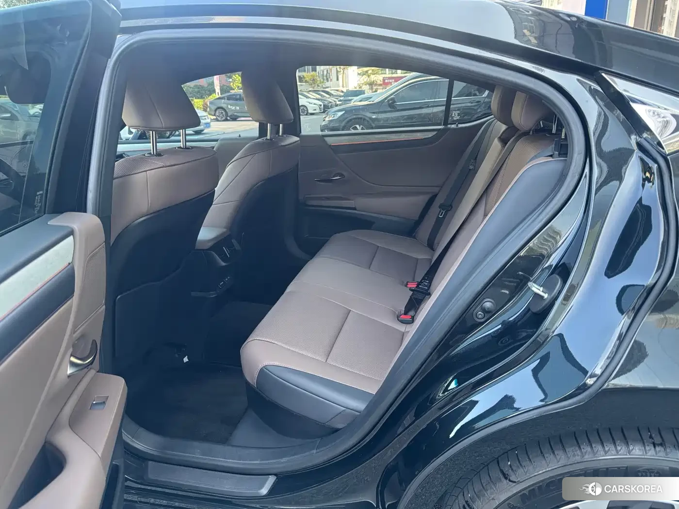 Lexus ES id 4680517 из Китая 7