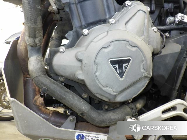 Engine photo