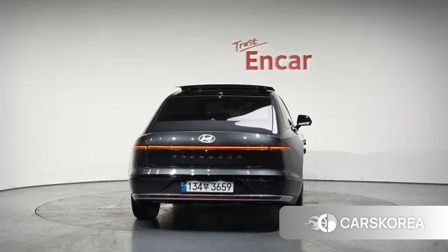 Hyundai Grandeur Hybrid (GN7) id 3565639 из Кореи 13