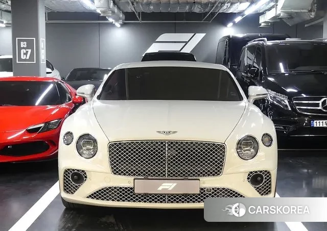 Bentley Continental GT 3rd Generation 2021 Черный из Кореи, фото 6