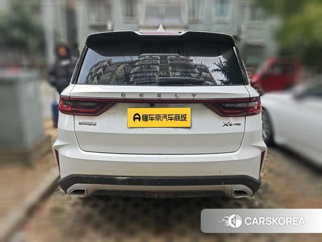 Geely Automobile Vision X6 2023 Белый из Китая, фото 3
