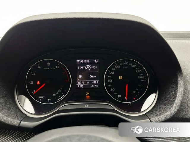 Audi Q2L id 4380525 из Китая 17