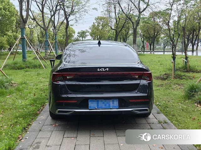 Kia K5 2022 Черный из Китая, фото 3