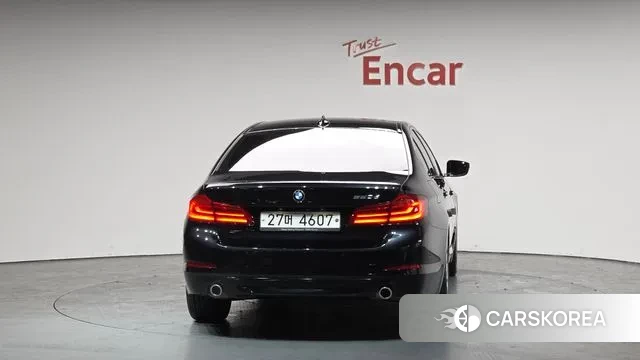 BMW 5 Series (G30) id 3779275 из Кореи 13