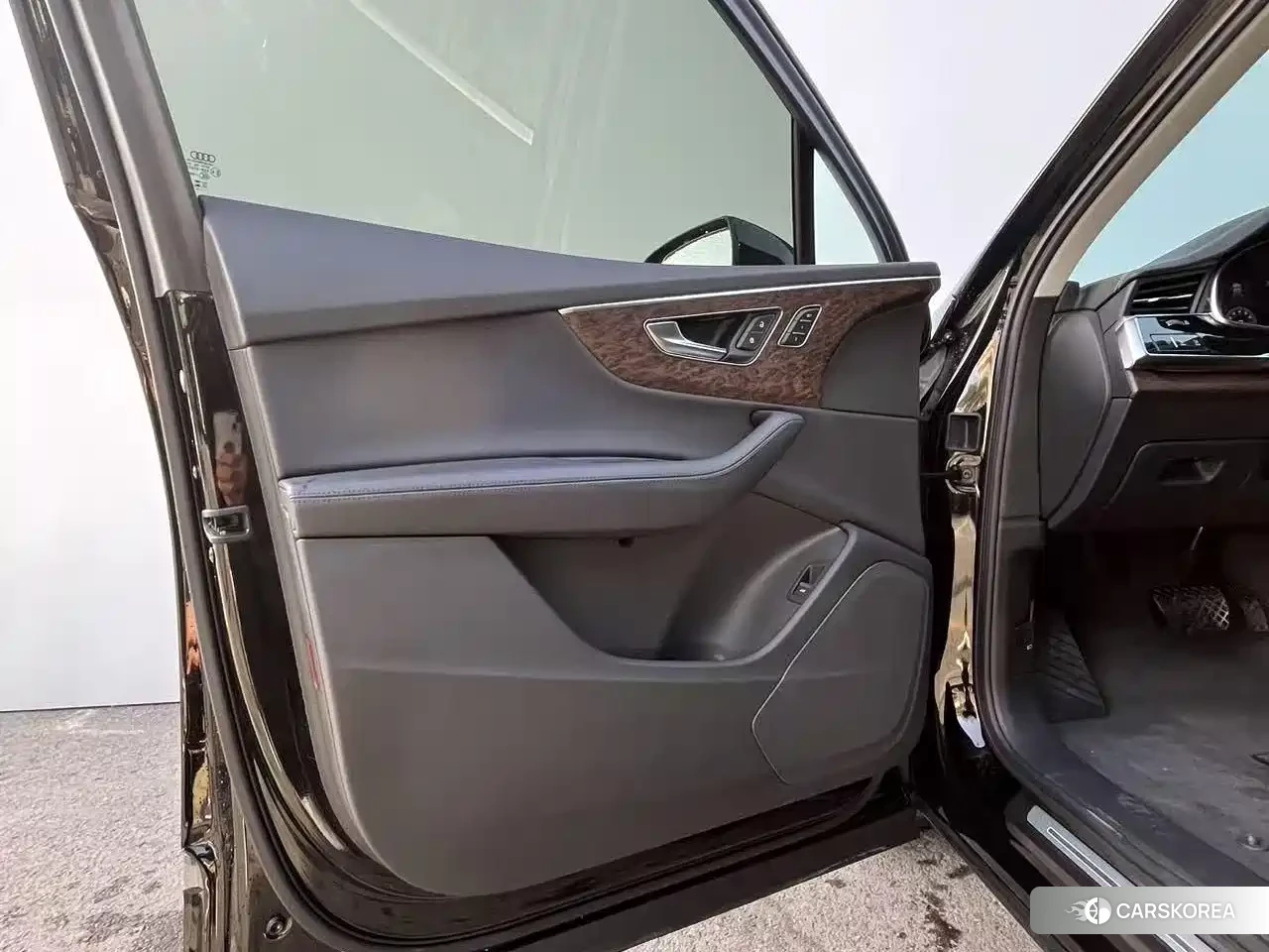 Audi Q7 id 4622624 из Китая 12