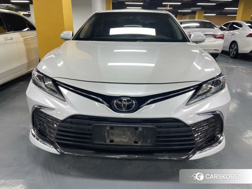 Toyota Camry 2022 Белый из Китая, фото 5