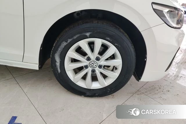 Volkswagen Bora id 3804892 из Китая 10