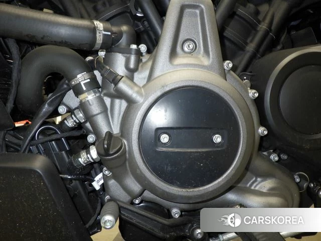 Engine photo