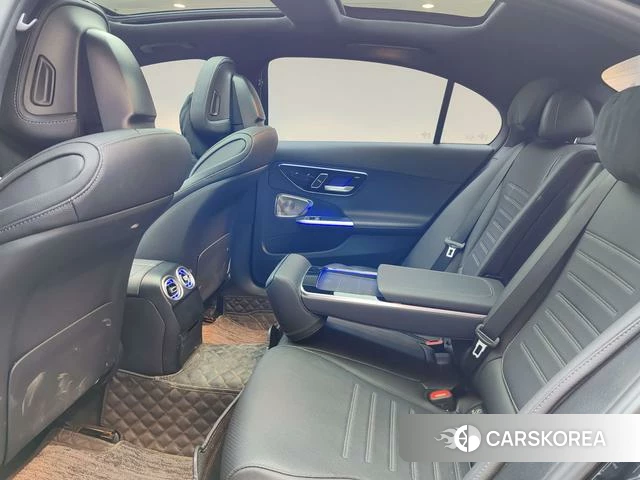 Mercedes-Benz Class C id 4264446 из Китая 13