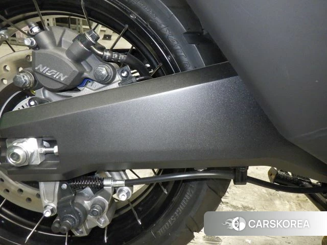 Honda X-ADV 750 id 3950106 из Японии 23