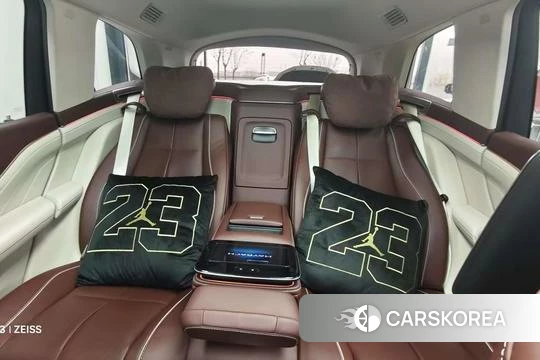 Mercedes-Benz Maybach GLS 2023 Черный из Китая, фото 3